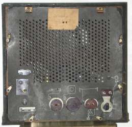 Philips 102A - widok z tyłu na ściankę