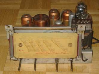 Telefunken 241Z Ambasador - widok chassis z przodu