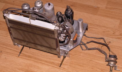 Telefunken Stradivari 776Wu - widok chassis z przodu