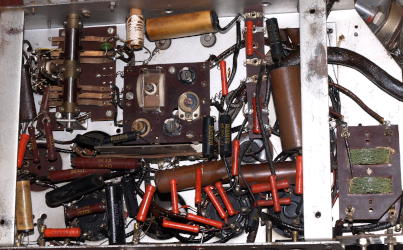 Telefunken T5Z - widok chassis od spodu